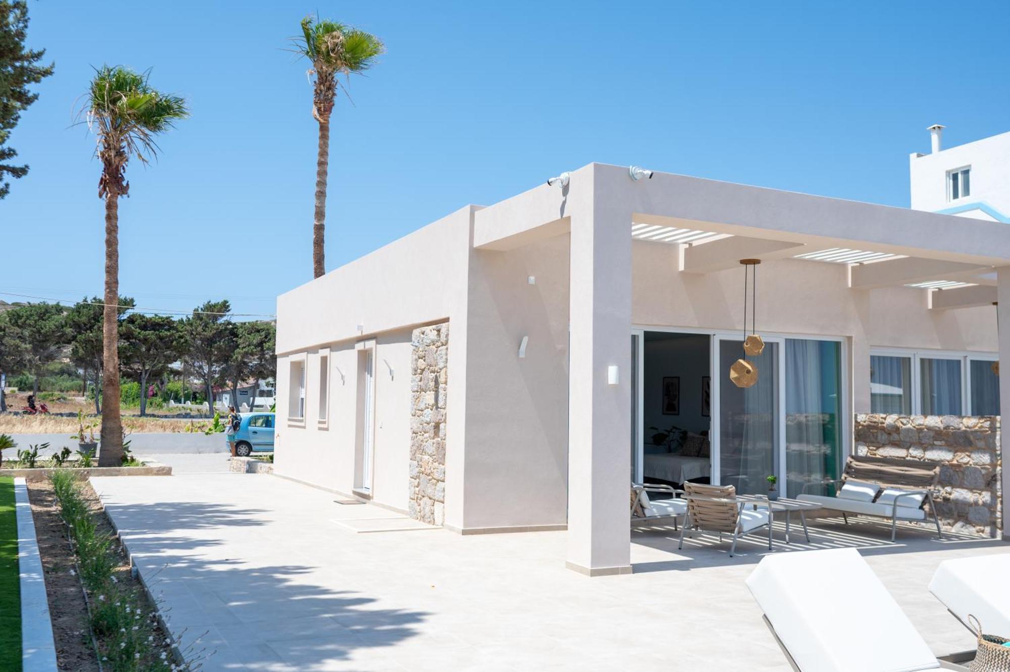 Nalu Luxury Suites Adults Only Kéfalos Exterior photo