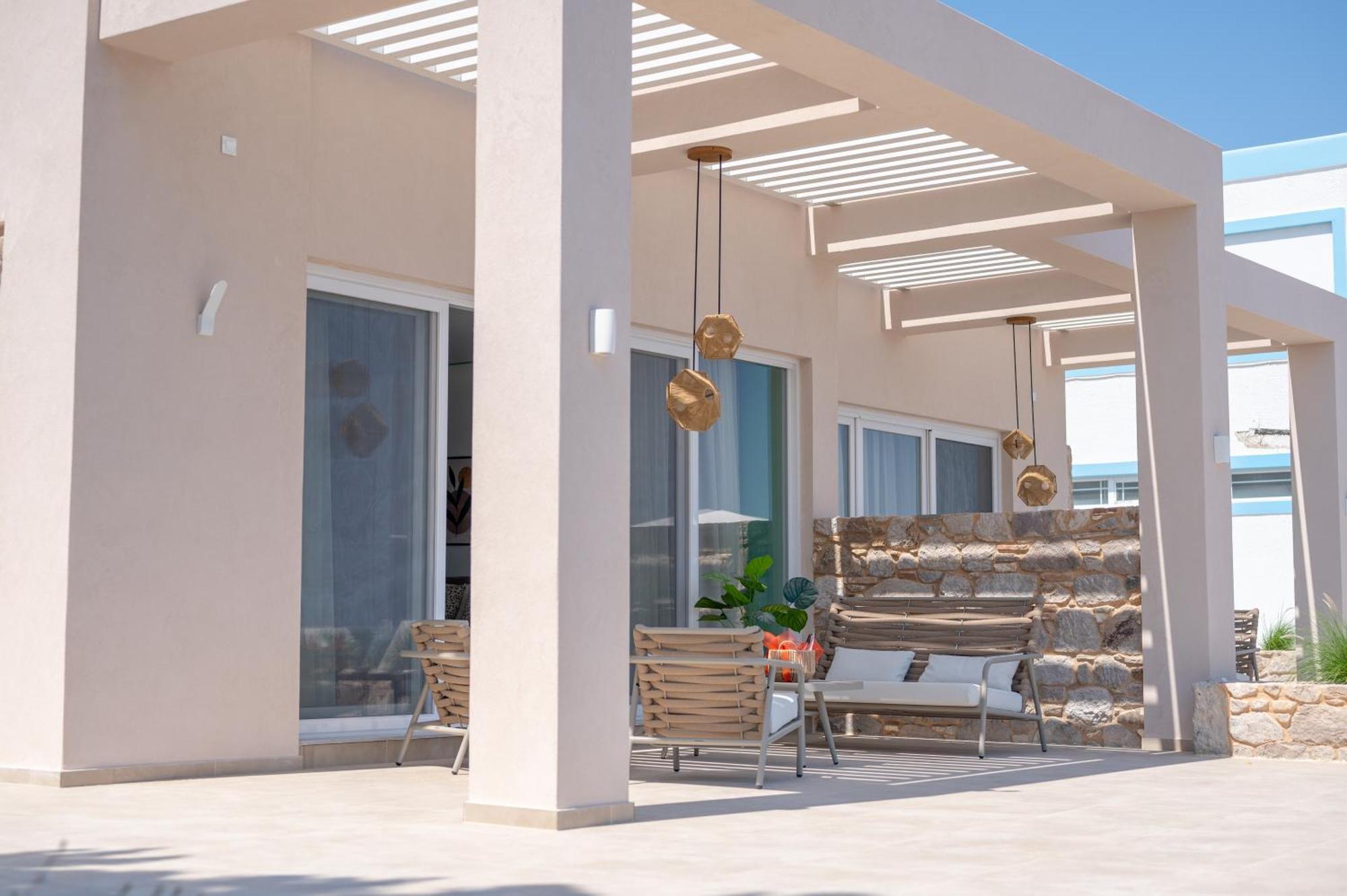 Nalu Luxury Suites Adults Only Kéfalos Exterior photo