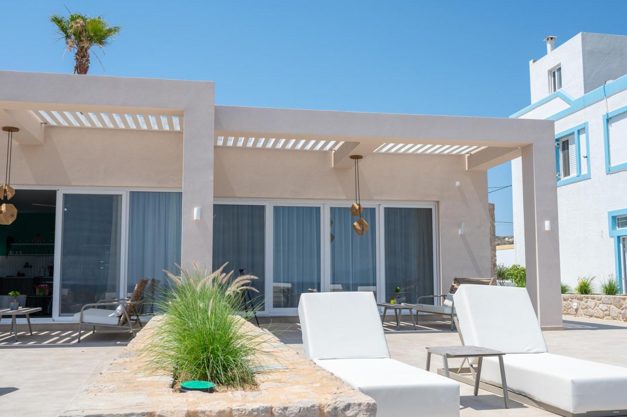 Nalu Luxury Suites Adults Only Kéfalos Exterior photo