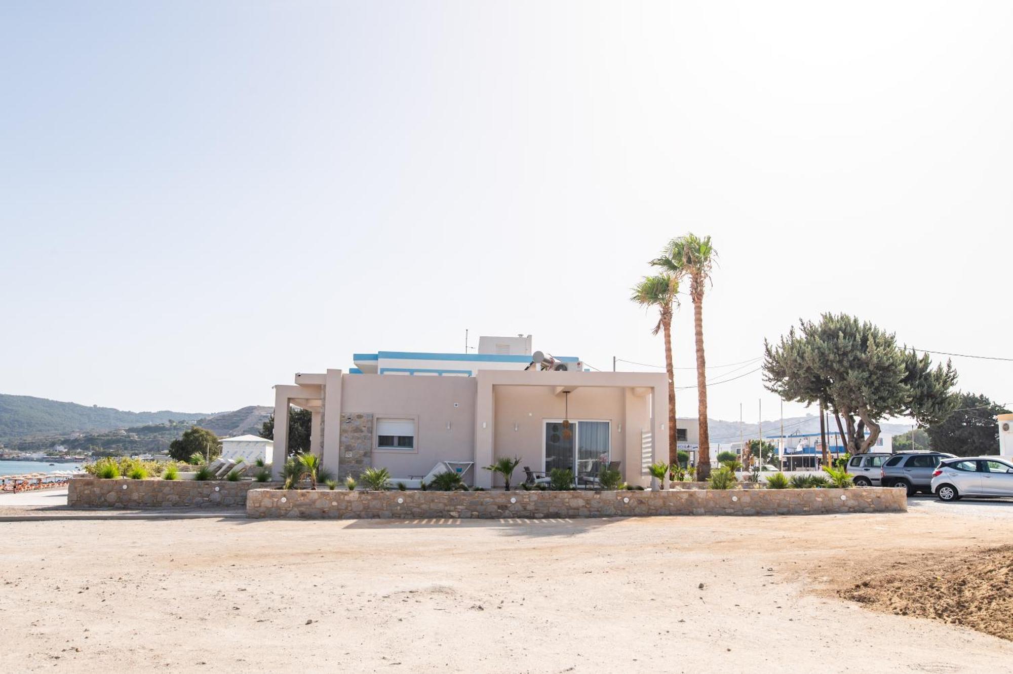 Nalu Luxury Suites Adults Only Kéfalos Exterior photo